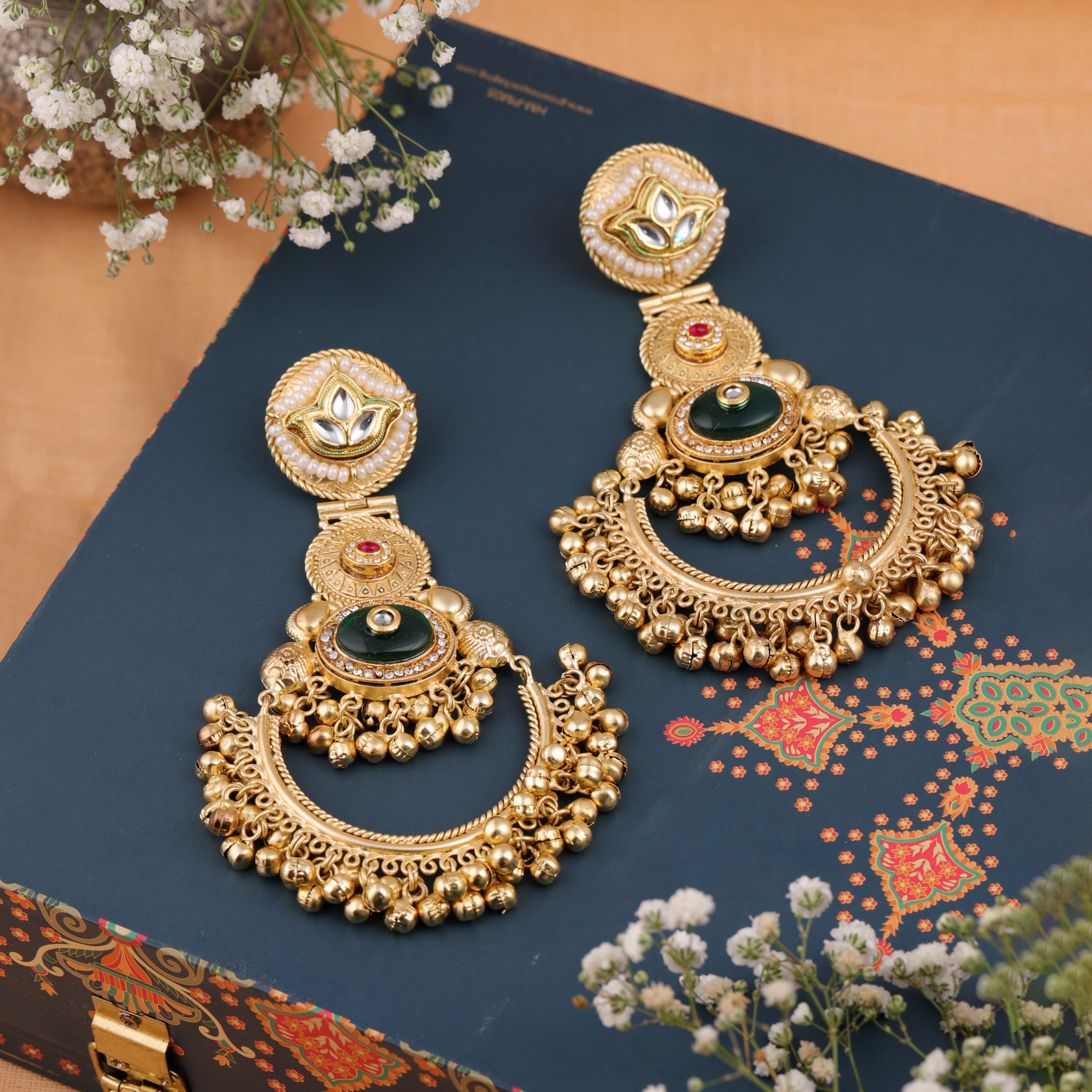 Swarna Chandbali Earring