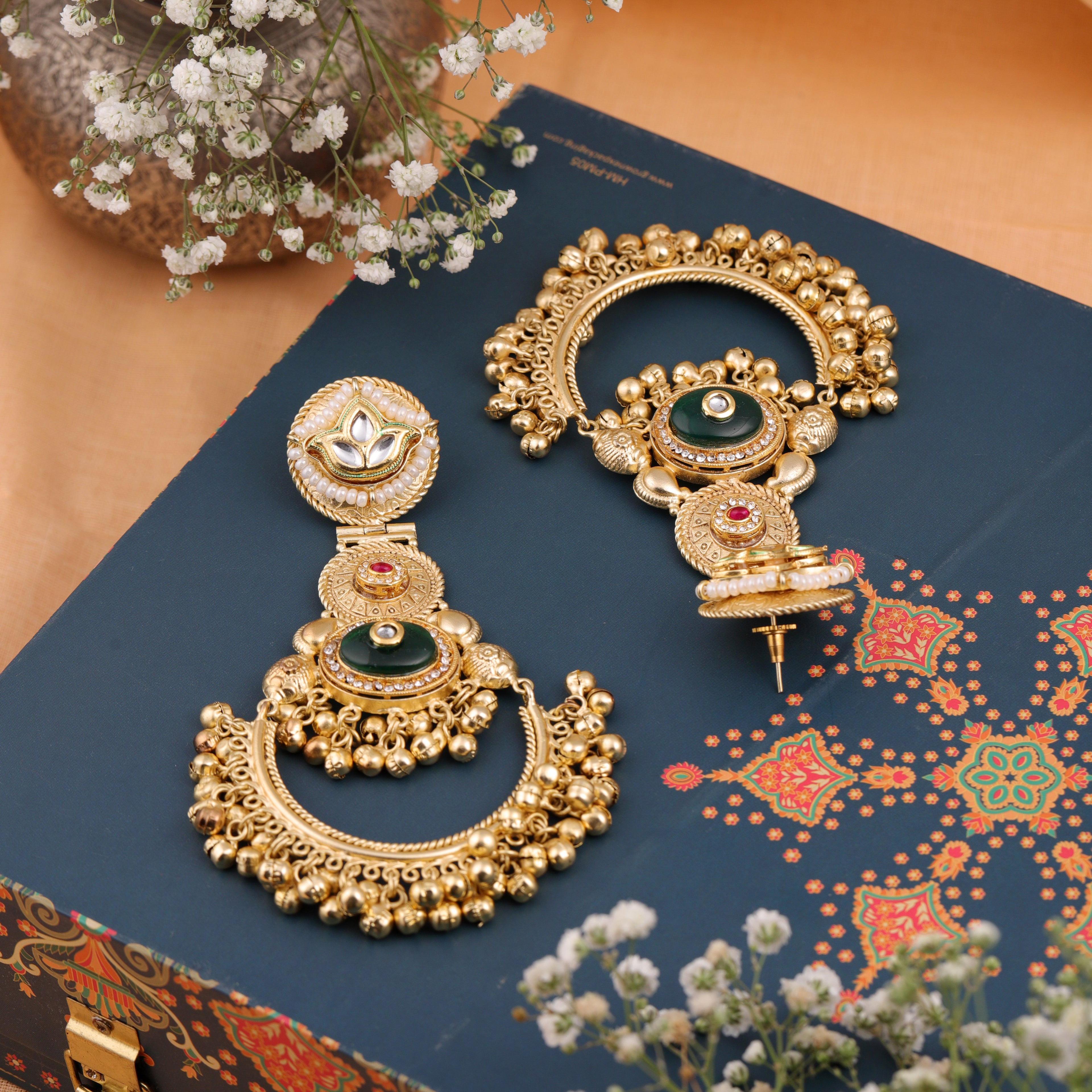 Swarna Chandbali Earring