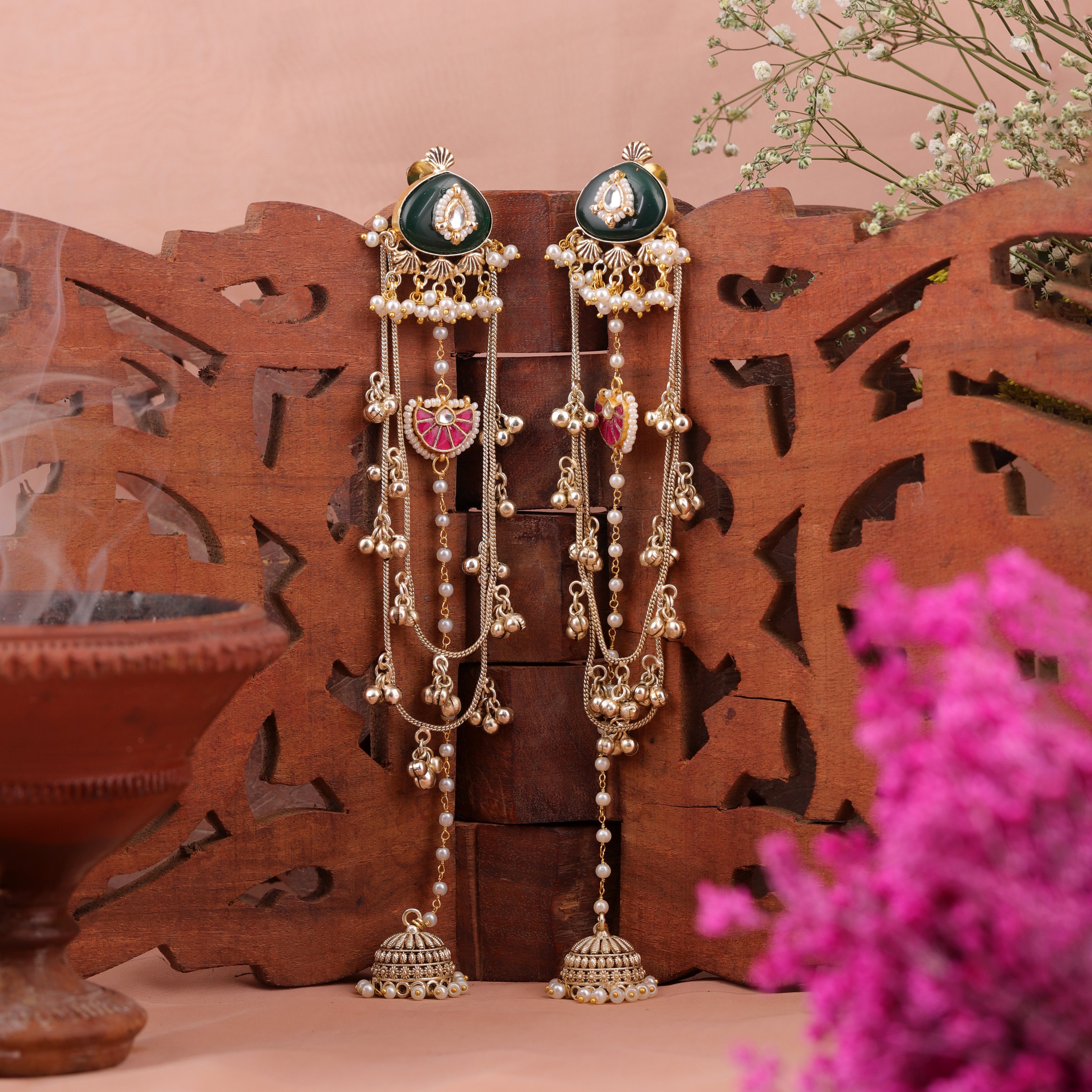Panna Palki Jhumka Earring